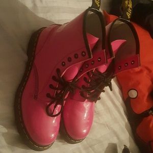 Pink Dr. martens AIRWARE the original